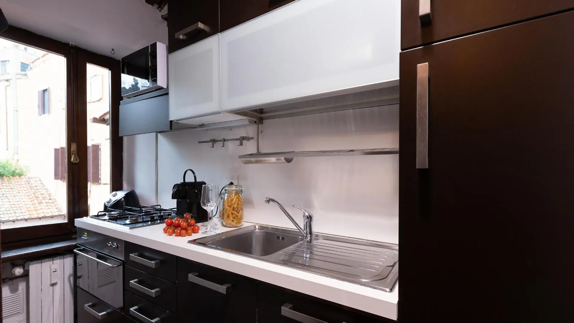 The Best Rent - Stylish Apartment In Trastevere District Rome 0*,